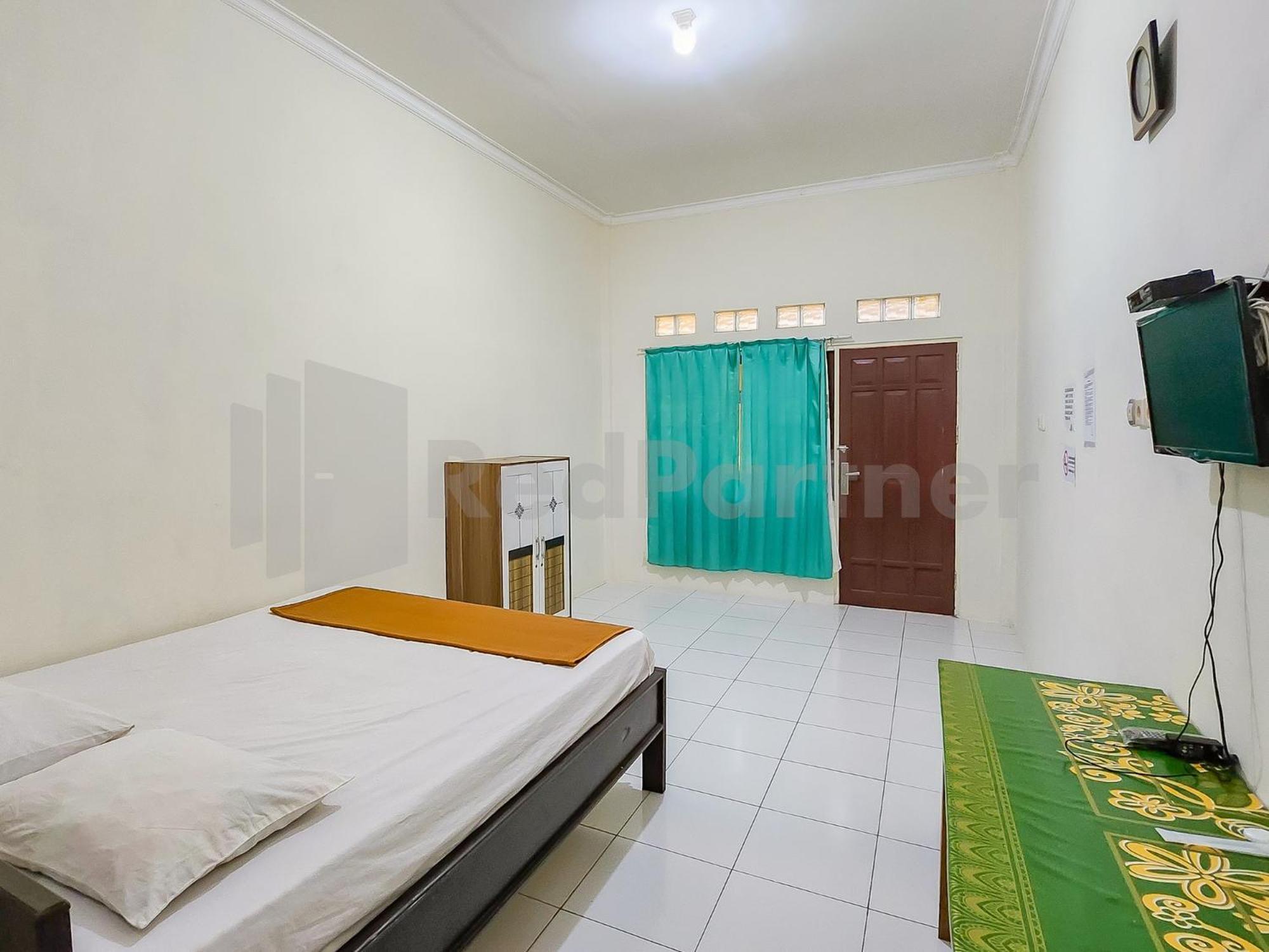 Отель Griya Tambun Raya Redpartner Tumbangrungan Экстерьер фото