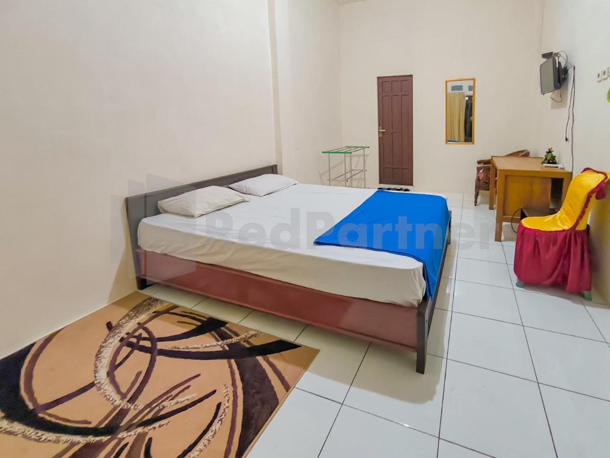 Отель Griya Tambun Raya Redpartner Tumbangrungan Экстерьер фото